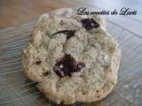 Cookie à la pralinoise, chocolat noir et chocolat blanc