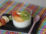 Mousse de fromage blanc et fruits frais