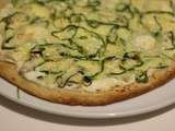 Pizza au poulet et courgette