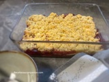 Crumble aux fruits et chocolat blanc