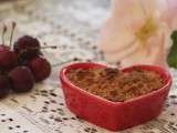 Crumble aux cerises, au gingembre et à la farine de chataigne