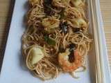 Nouilles chinoises aux fruits de mer