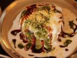 Aloo Tikki Chaat – un incontournable plat de street food du nord de l’Inde