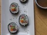 Repas coréen : des kimbap, makis coréens en entrée