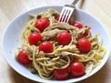 Retour de vacances et Spaghetti au caviar d'aubergine, poulet et câpres