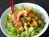 Salade avocat, mangue, pamplemousse, crevette et saumon version asiatique