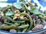 Wok de bœuf aux haricots verts et cacahuètes