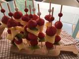 Brochettes de fruits frais