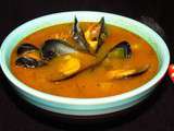 Soupe méditeranéenne de moules épicée