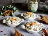 Faisselles au saumon fumé, cornichons et citron vert