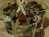 Verrine de courgettes et tomates séchées Saclà à la crème de basilic