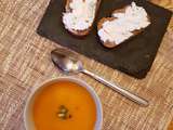 Velouté de potimarron, tartines de chèvre