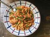 Pasta du dimanche – Penne à la tomate fraîche