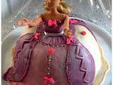 Gateau d'anniversaire poupee Barbie