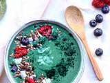 Smoothie bowl vert