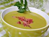 Soupe de brocoli au mascarpone et petits lardons grillés