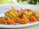 Tagliatelle au curry et paprika, tomates cerise confites et crevettes grises