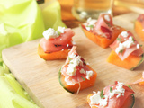 Bouchées de melon au speck et à la feta