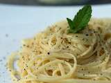 Pasta cacio e pepe