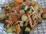 Nouilles Chinoises Sautées aux Courgettes et Carottes