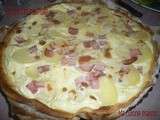 Tarte pommes de terre, jambon et roquefort