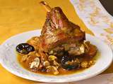 Souris d’agneau aux fruits secs et aux amandes