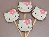 Sucettes Hello Kitty au chocolat et caramel