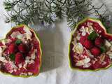 Desserts au chocolat blanc, framboises et meringue