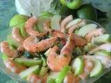 Salade de chou, avocat, pommes verte,courgette aux crevettes