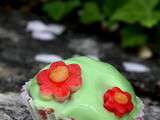 Cupcakes de printemps : fraise, verveine et chocolat blanc