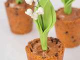 Bon 1er mai - Pots de muguet en cookie et mousse chocolat