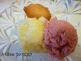 Duo de glaces (vanille et rose)