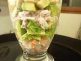 Verrine avocat, surimi et lavaret