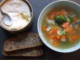 Soupe minestrone, pain aux noix et Mont d’Or