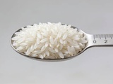 Combien de grammes de riz par personne ? Les dosages précis selon le plat
