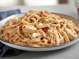 Nouilles sautées au poulet : recette rapide et pleine de goût