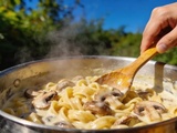 One pot pasta aux champignons : la recette crémeuse prête en 20 minutes chrono
