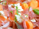 Salade de melon au fromage de chèvre frais et au jambon cru