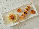 Brochettes de poulet aux abricots frais et au thym