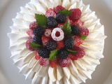 Pavlova aux fruits rouges