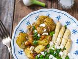 Asperges rôtis et patates frappées