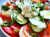 Salade de courgettes crues, mozzarella, tomates et basilic