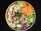 Tout savoir pour faire un poke bowl healthy et facile