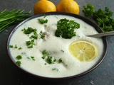 Avgolemono keto, soupe grecque à l’œuf et au citron sans riz