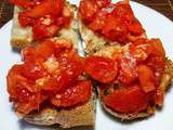 Pan con tomate