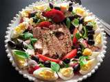 Salade niçoise arrangée