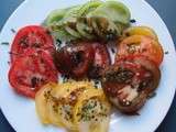 Tomates anciennes en corolle