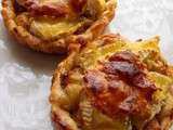 Tartelettes pommes, camembert et noix