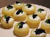 Simplicité du luxe ! Petites pommes de terre à la crème et au caviar