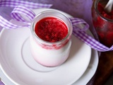Panna Cotta Vanille & Coulis de Fruits Rouges : Douceur Italienne Facile